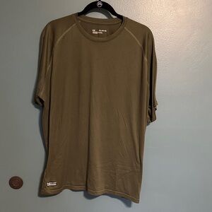Under Armour Men’s Olive Performance Short-Sleeve Tee